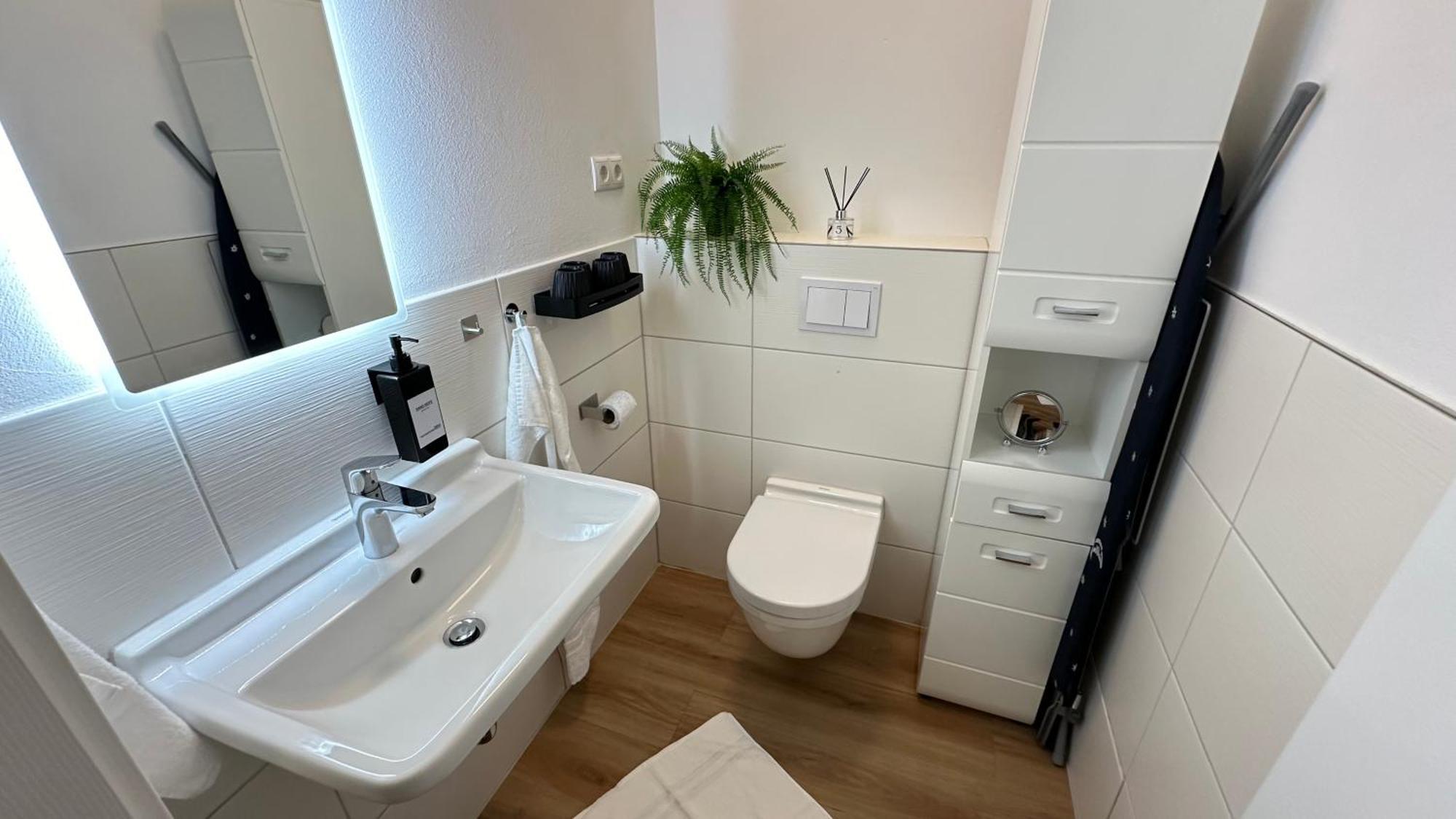 שפייר Das Loft - Sauna - 4 Schlafzimmer - 2 Baeder - Stadtmitte - 2 Parkplaetze מראה חיצוני תמונה